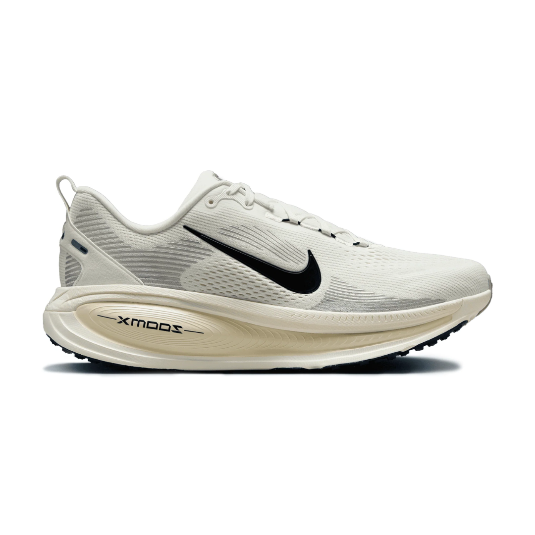 Air Zoom Vomero 18 Coconut Milk