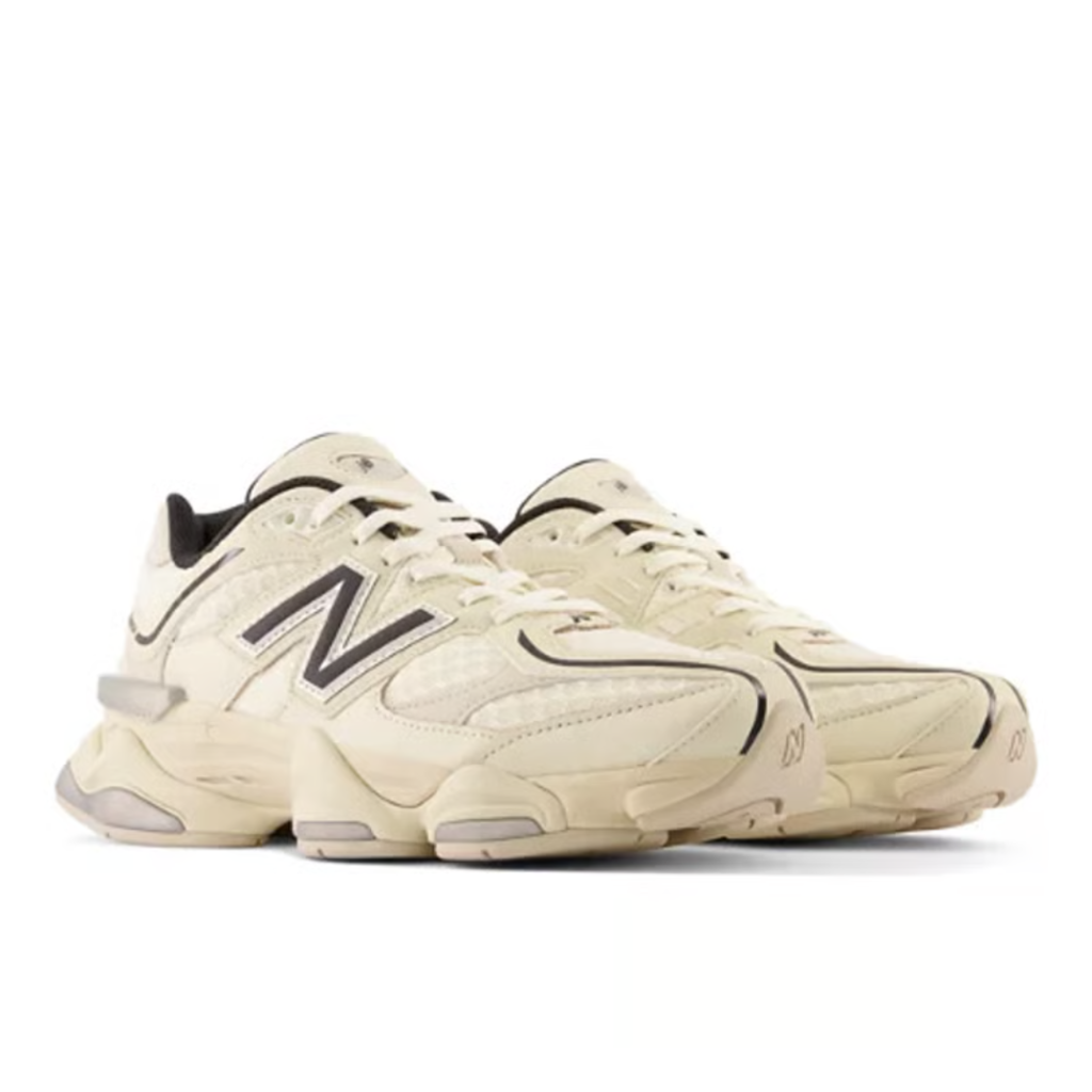 New Balance 9060 turtledove & black
