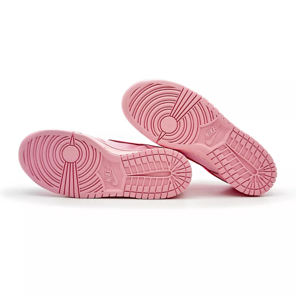 Dunk low triple pink