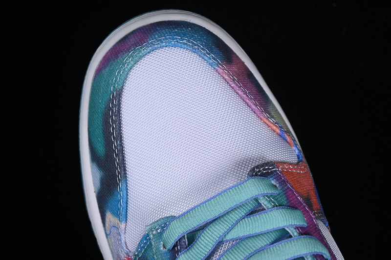 Dunk low sb x futura laboratories