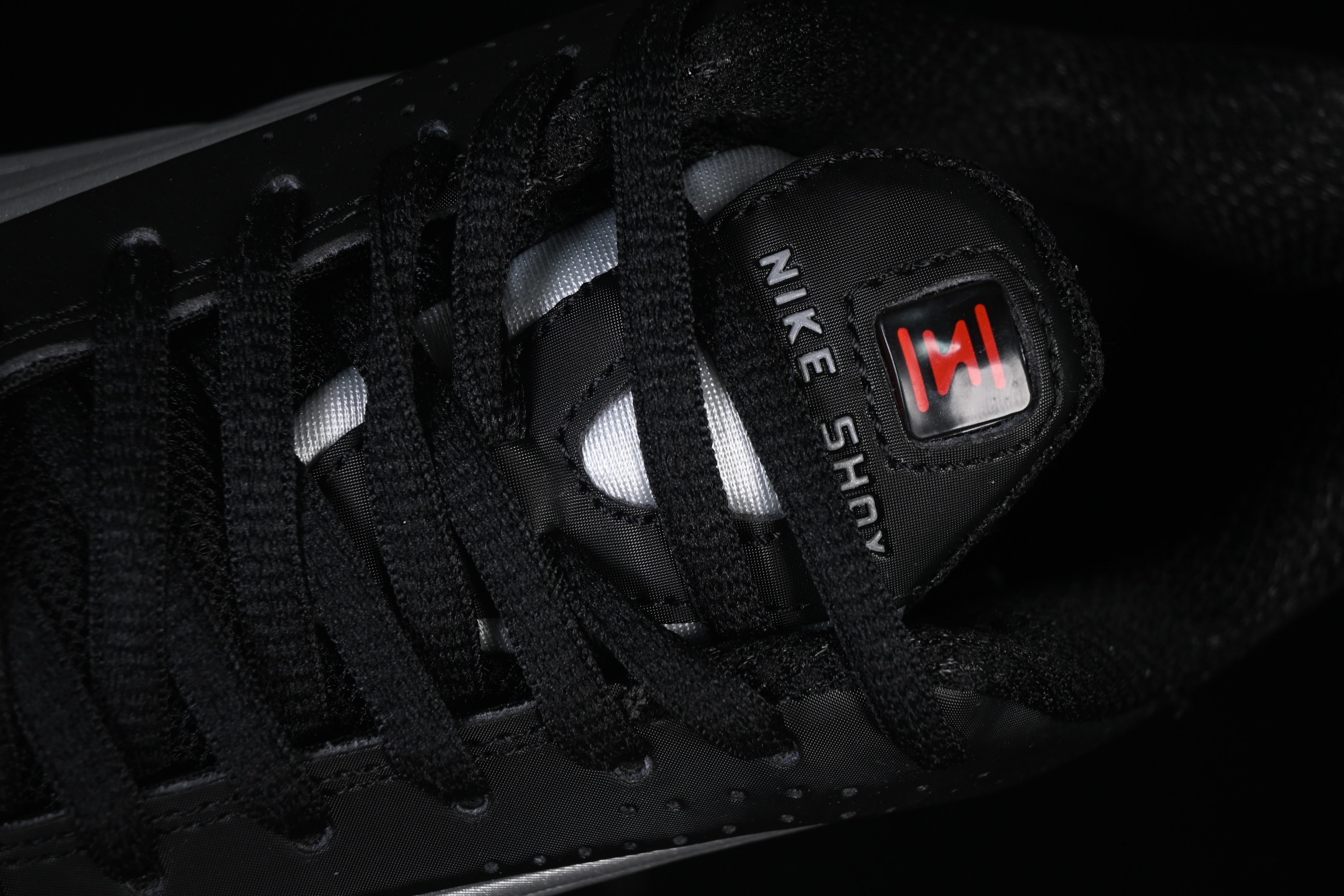 Nike Shox R4 Black Metallic Silver