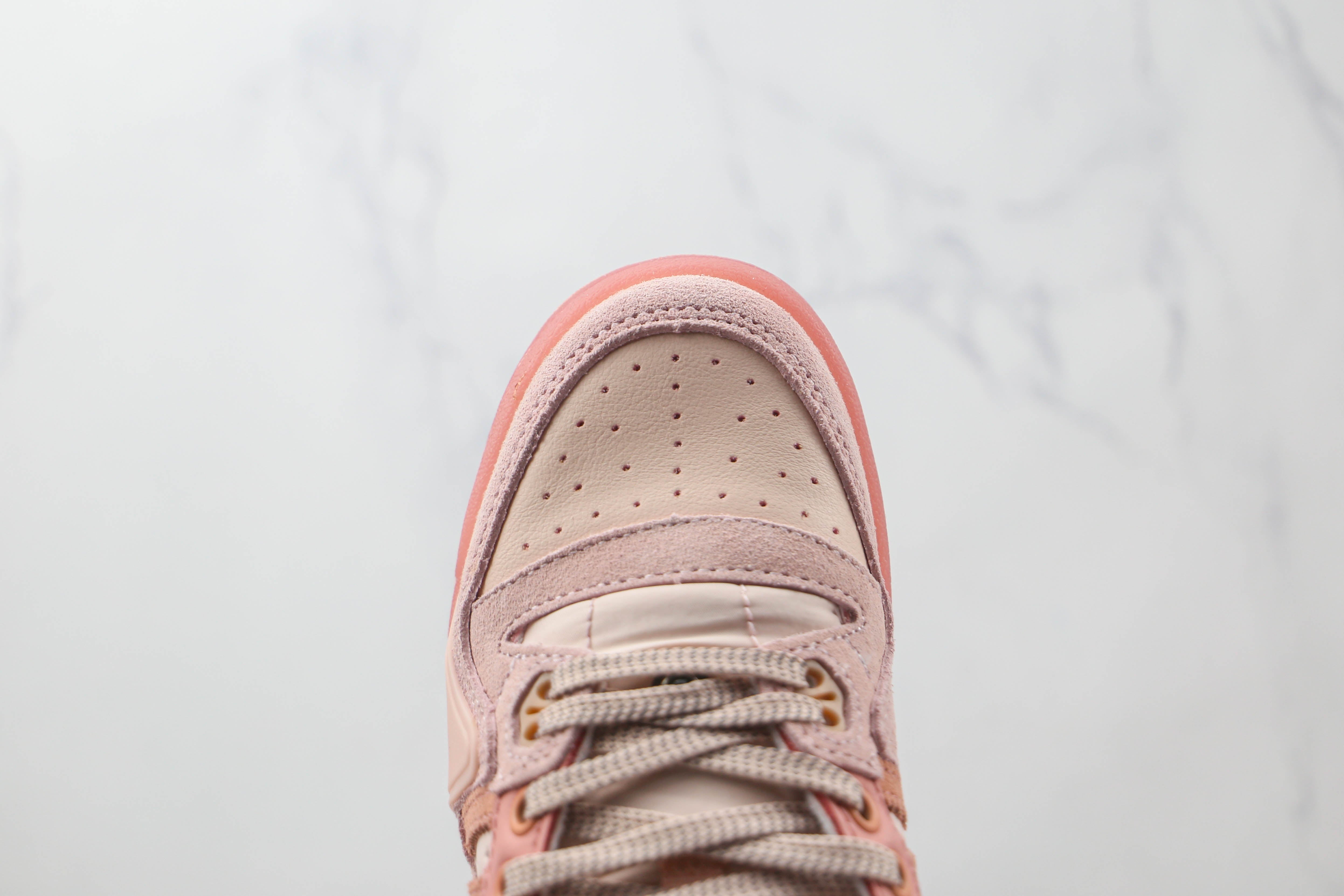 AD Bad Bunny Rosa Easter Egg