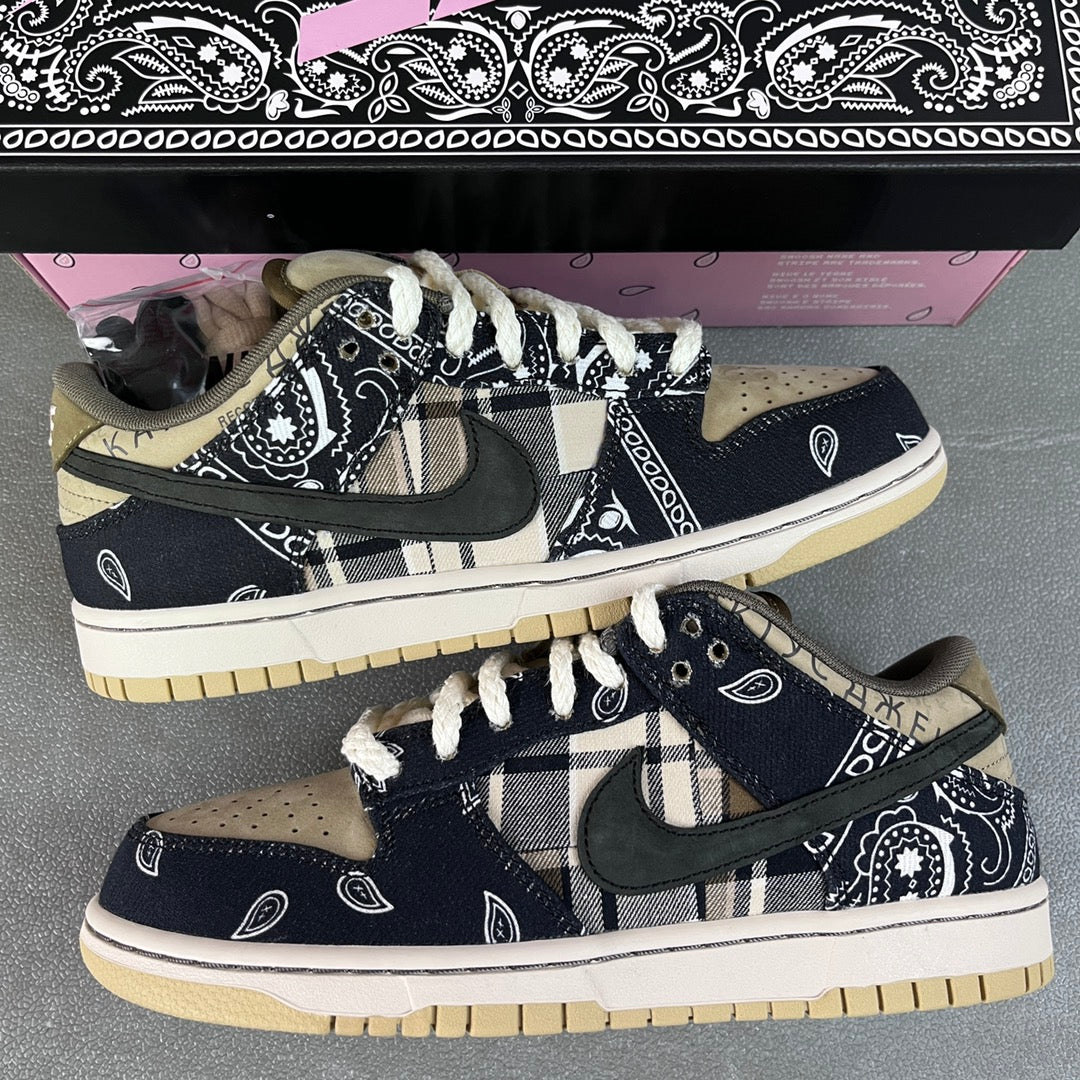 Nike SB Dunk Low Cactus Jack x Travis Scott
