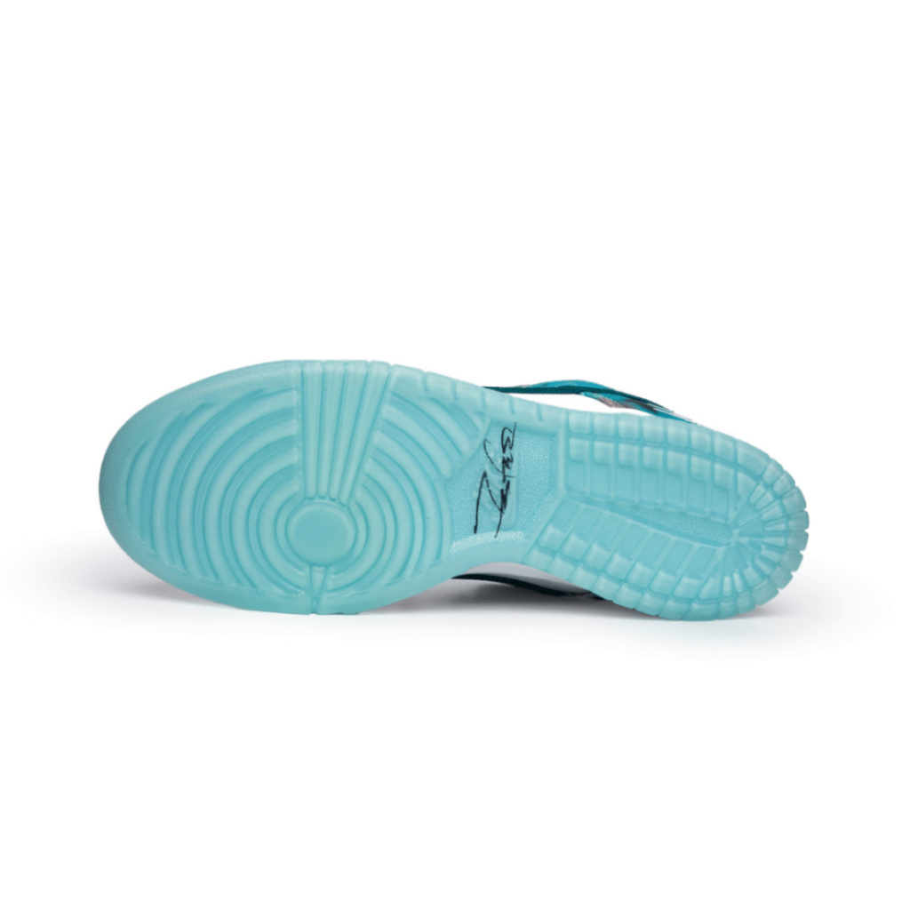 Dunk low sb x futura laboratories